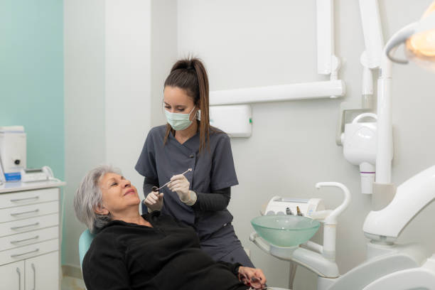 Best Emergency Tooth Extraction in Brisbane, CA